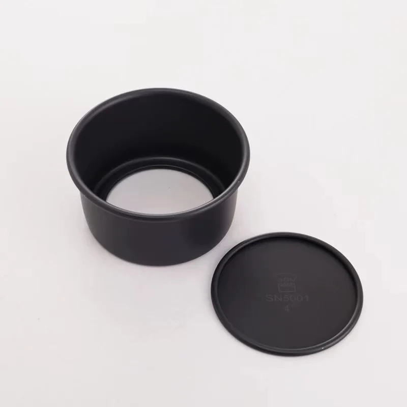 CHEFCO,8607, 6" Non-stick Aluminized Round Cake Pan with Loose-bottom