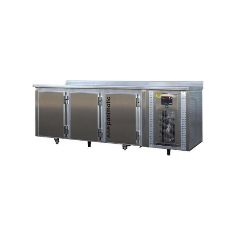 Tour réfrigéré 3 portes avec dessus et dosseret inox
